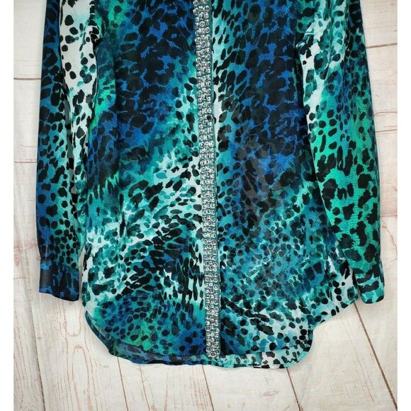 Rare Chico's Aqua Green Leopard Design Faux Diamond Rhinestone Button Up Shirt - Picture 4 of 12